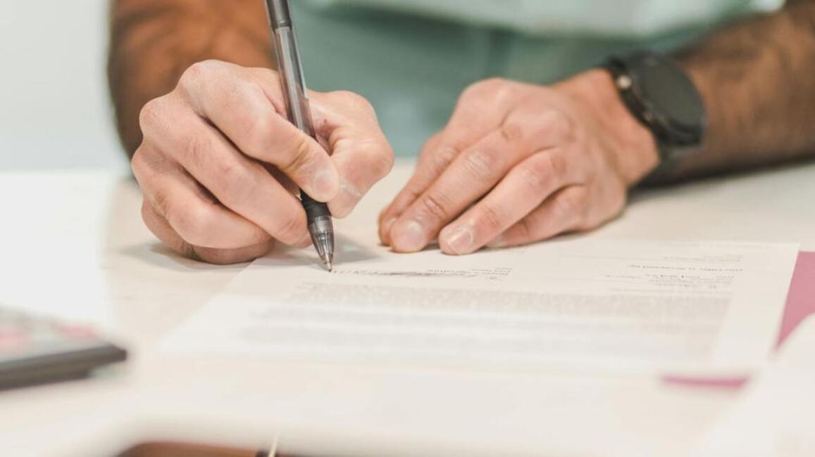 La firma de los convenios de prácticas en papel, ya es historia