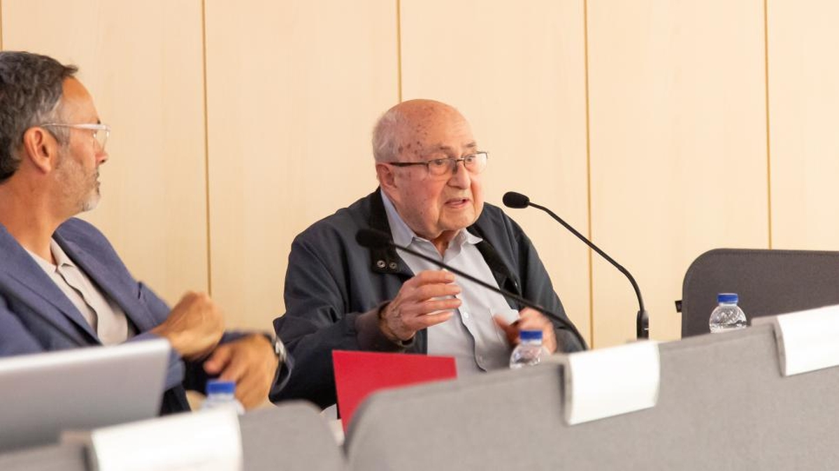 La FETEP homenajea al profesor Manel Dionís Comas