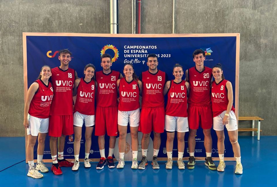 L’equip de bàsquet 3x3 femení guanya la medalla d’argent als Campionats d’Espanya Universitaris
